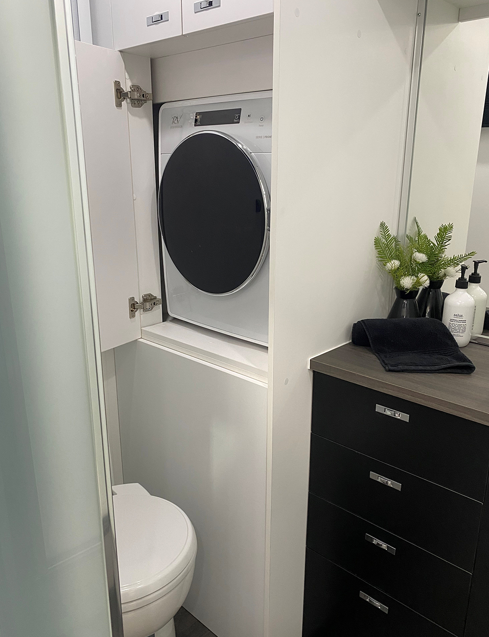 Camper Caravans Australia | Off-Road, Hybrid & Family Caravans for Sale Buy and sell new & used caravans online across Australia. Discover premium off-road, hybrid, and luxury touring caravans. List your caravan today.